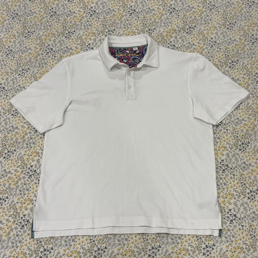 Robert Graham Skulls White Polo Shirt Men's M Button Up Flip Collar Short Sleeve